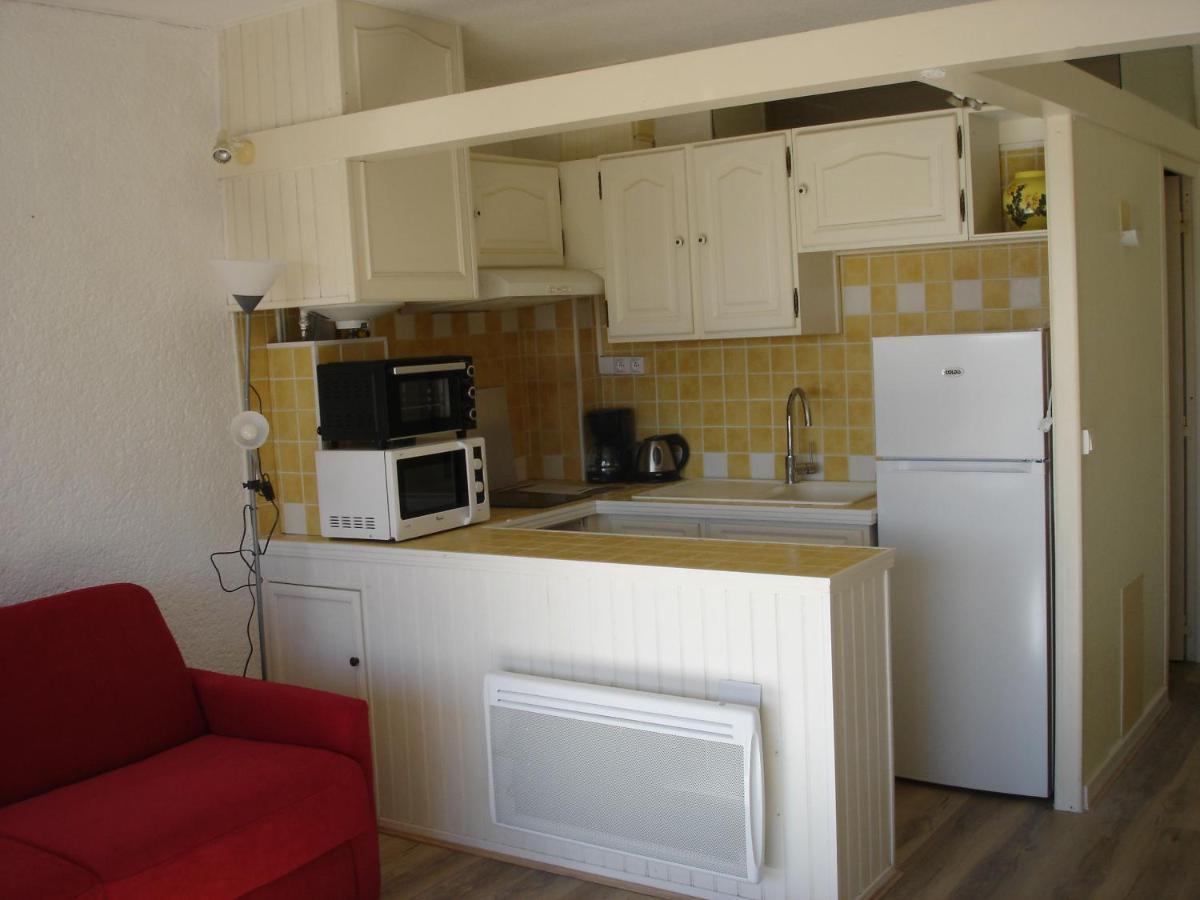 Juste A Cote De La Plage, Wifi Apartment Пор-ла-Нувел Екстериор снимка
